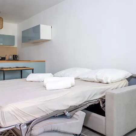 아파트 Port Golfe-juan Parking Wifi Climatisation Terrasse *