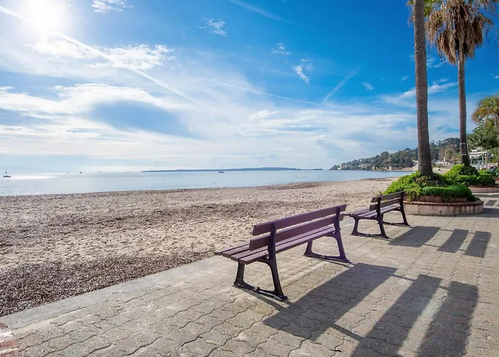 Port Golfe-juan Parking Wifi Climatisation Terrasse *